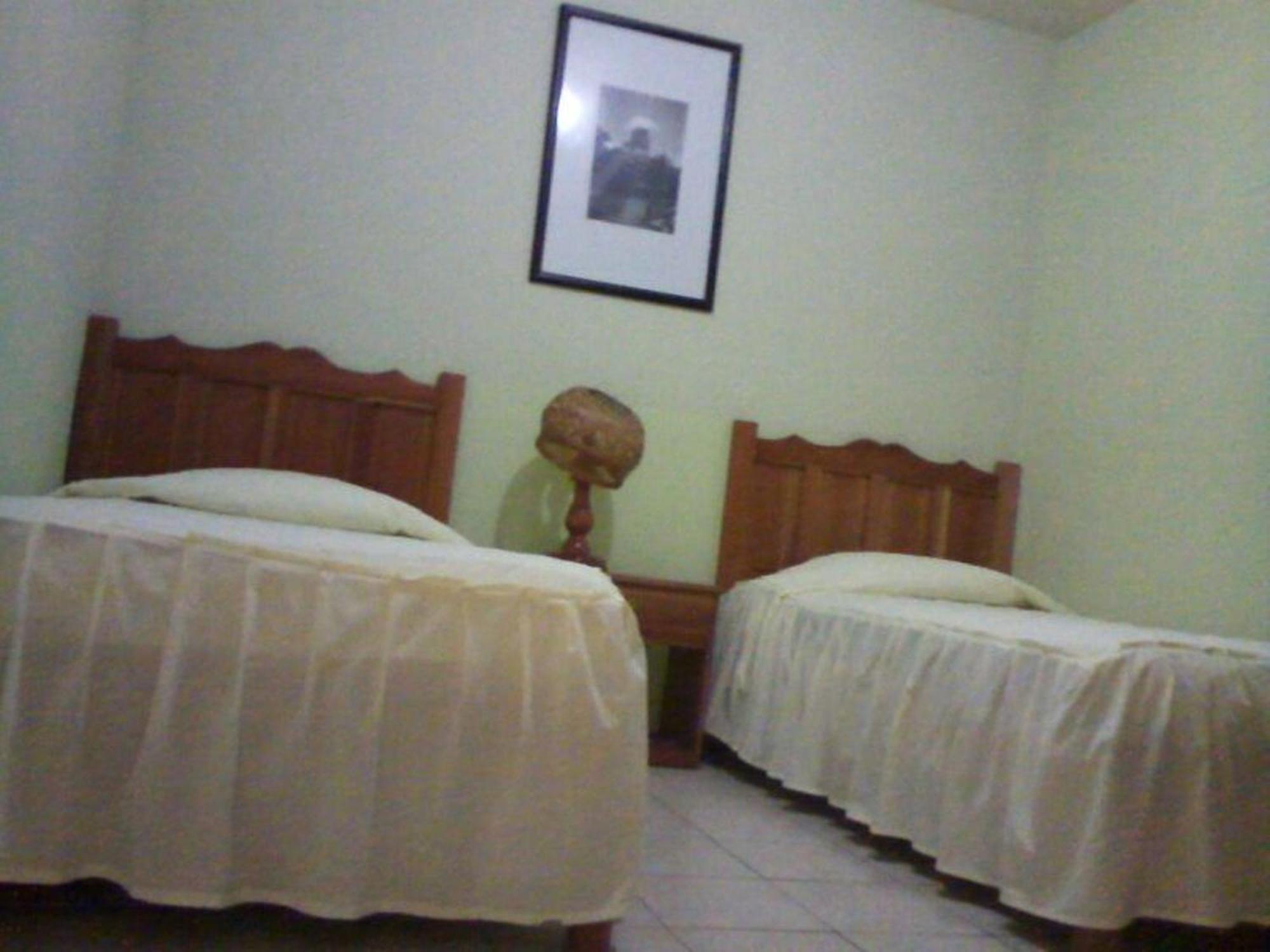 Nakum Hotel Flores Rom bilde