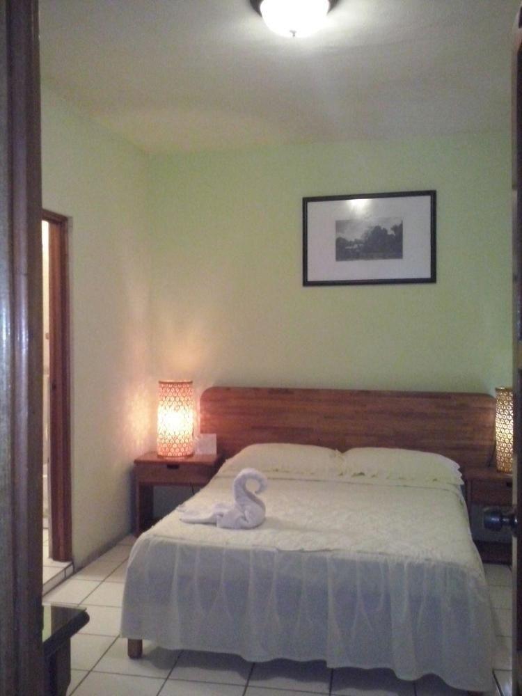 Nakum Hotel Flores Eksteriør bilde